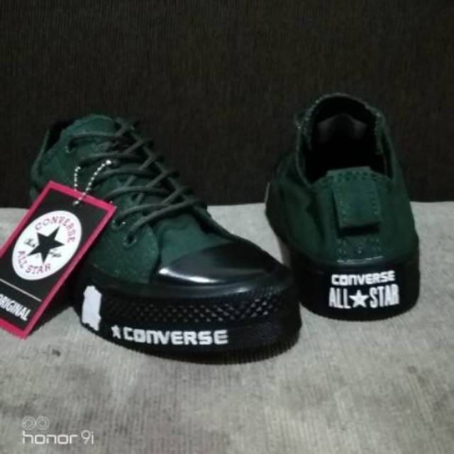 limited edition black converse