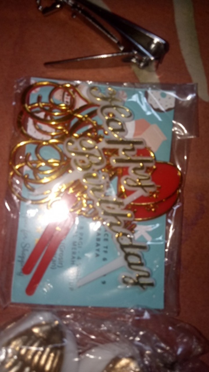 Tsk T97 - Hiasan Tusukan Kue Tulisan Happy Birthday Emas