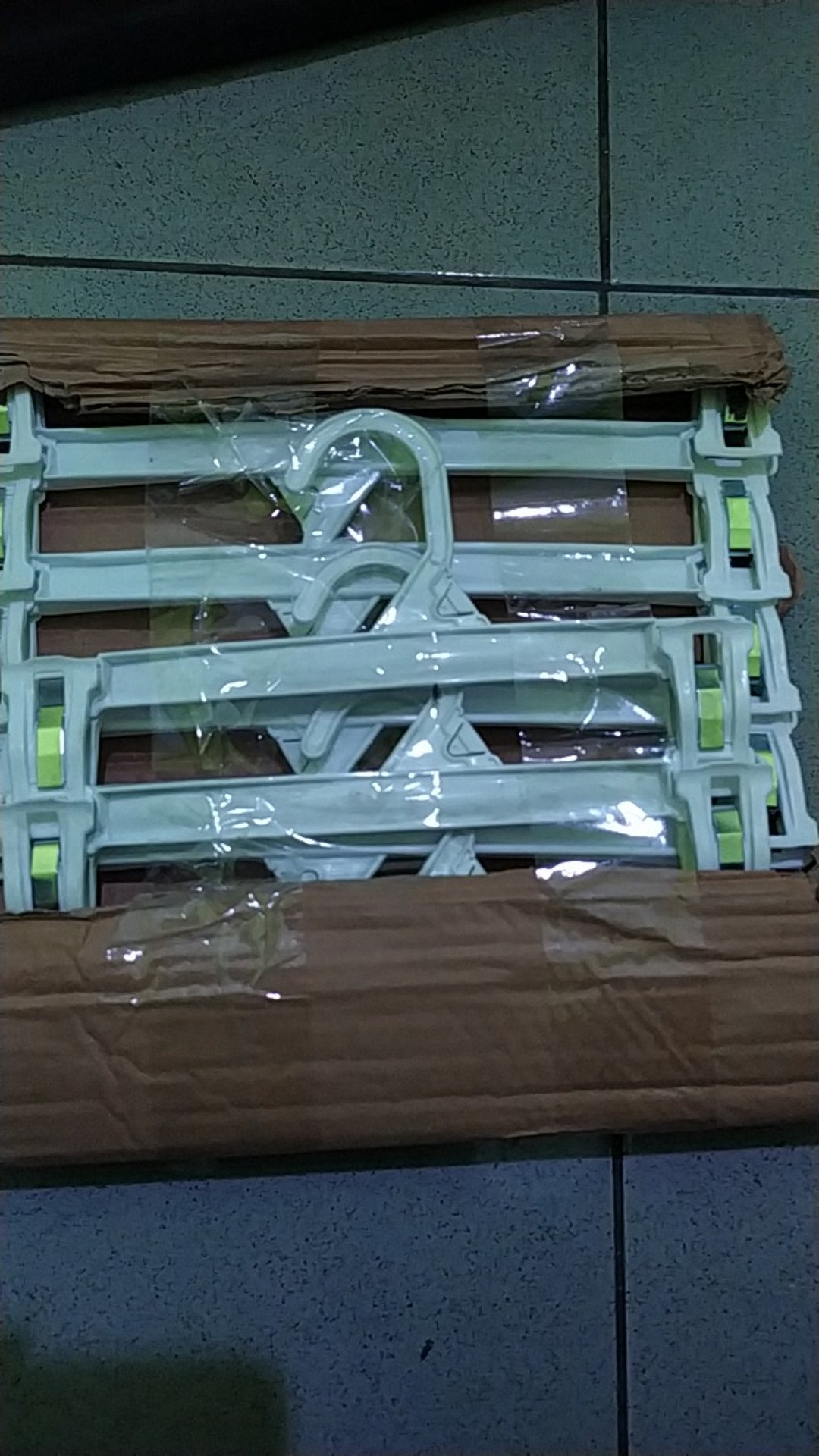 Hanger Jepit  Gantungan Baju Anak 25cm Bahan Plastik