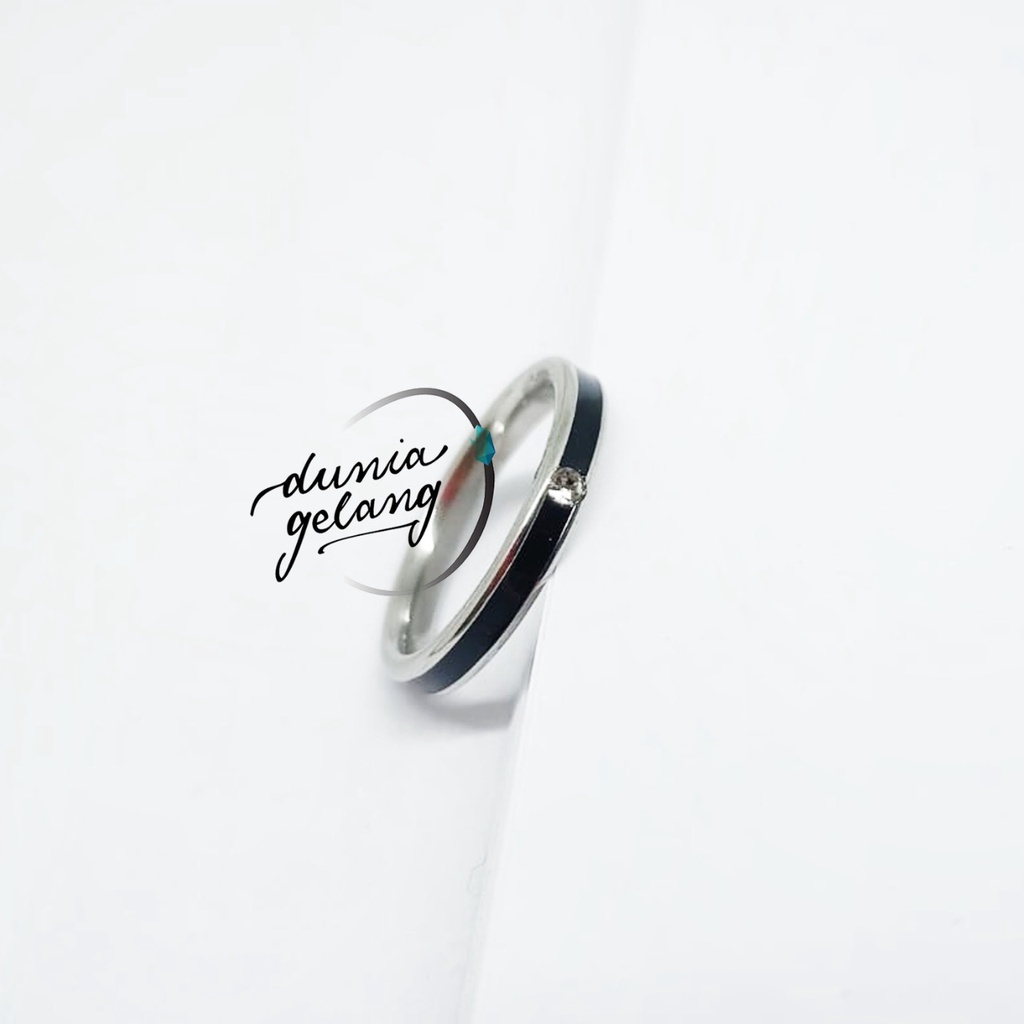 CINCIN TITANIUM SILVER EMAS CINCIN PRIA CINCIN TUNANGAN DUNIAGELANG.ID