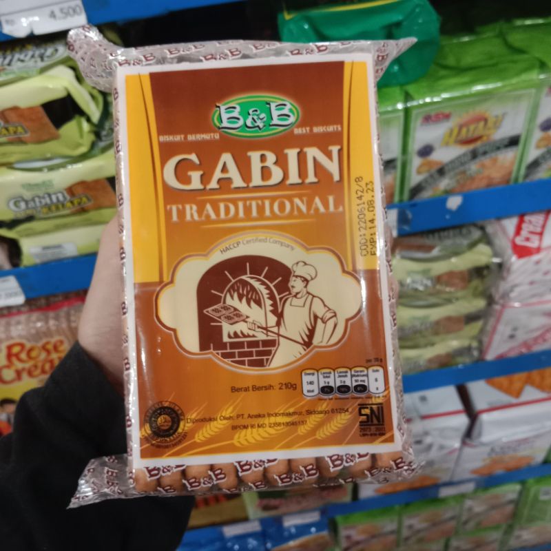 

Yummer l Snack camilan B&B Gabin Tradisional