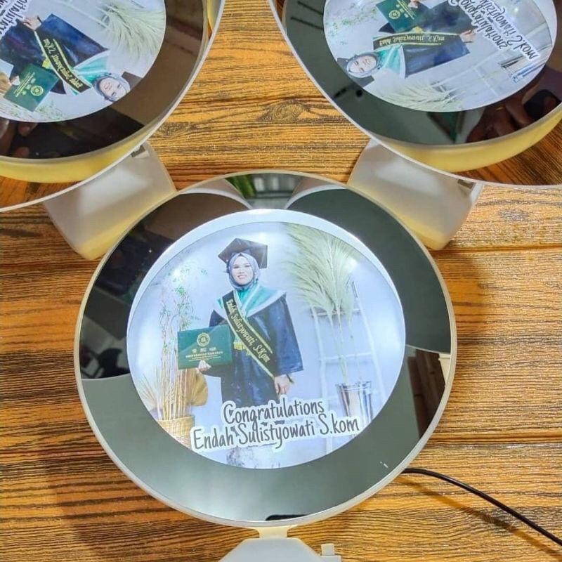 Cermin Ajaib Gift Hadiah Unik Custom Foto
