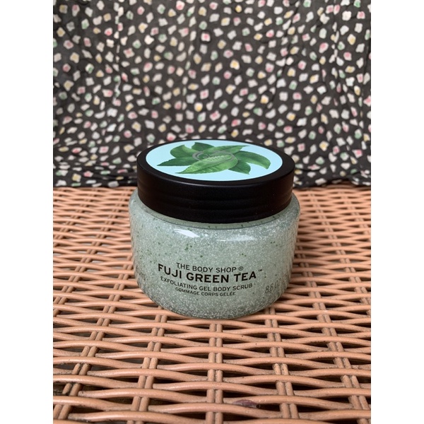 Jual The Body Shop Original Fuji Green Tea Exfoliating Gel Body Scrub