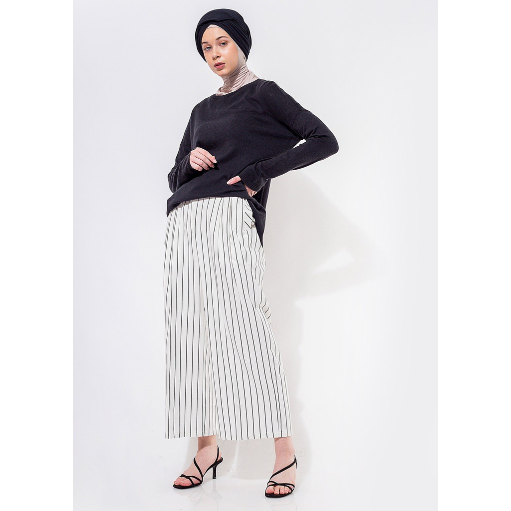 

Vara Pants Stripe White