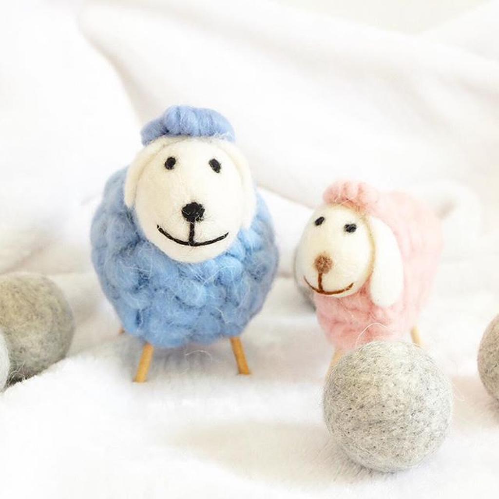 Hiasan Domba rajut ( Needle Felt Sheep)