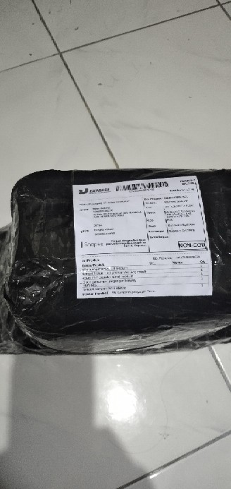 Tempat Tissue + Cd Premium Benang Merah