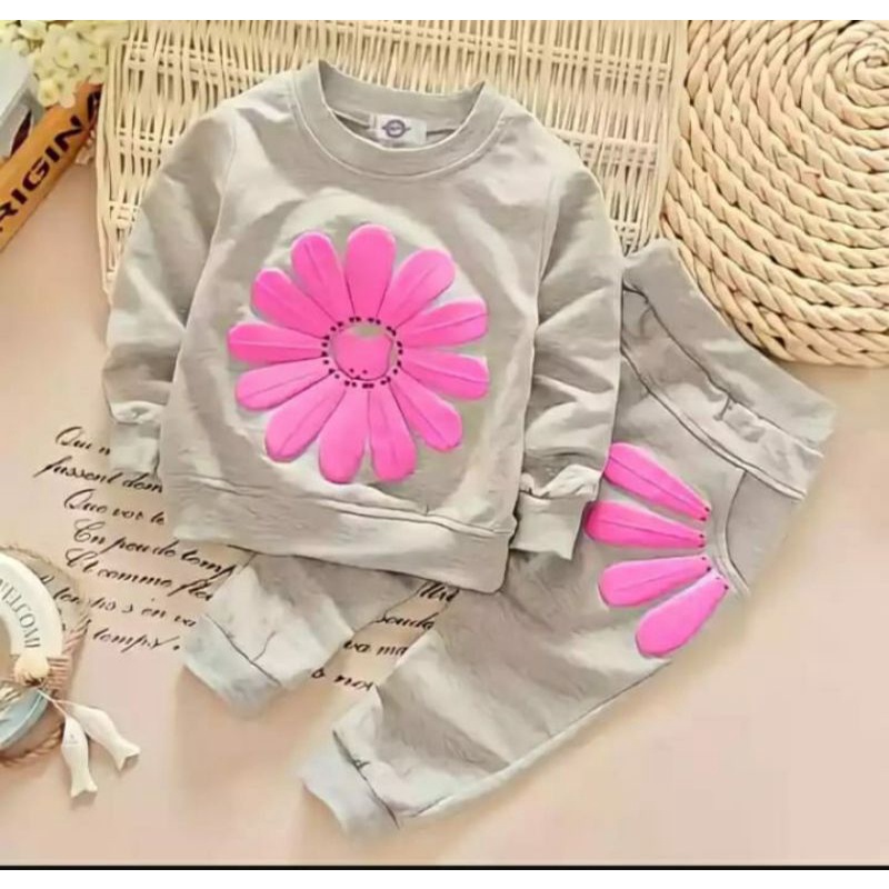 SETELAN SWEATER MOTIF ANAK LUCU KEKINIIAN 0-10 TAHUN