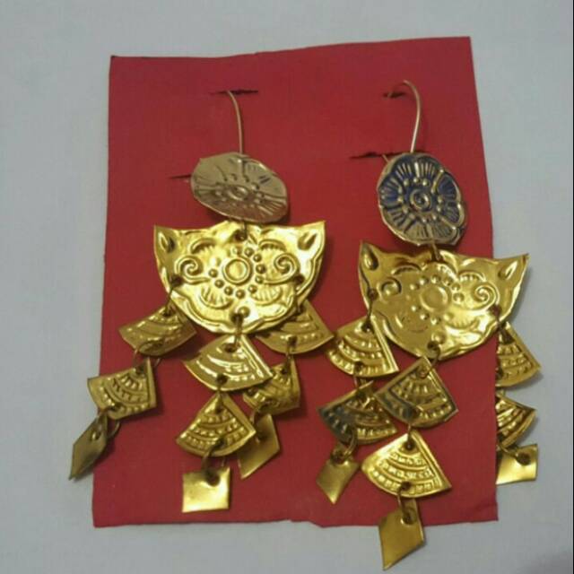 Aksesoris anting baju adat  bodo