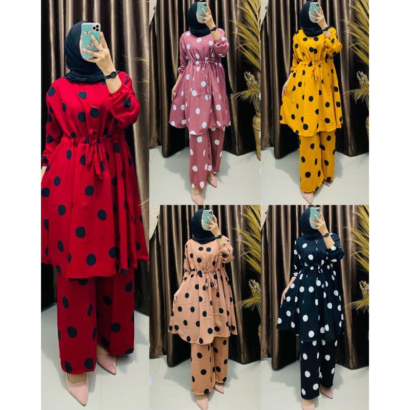 One set serut polkadot