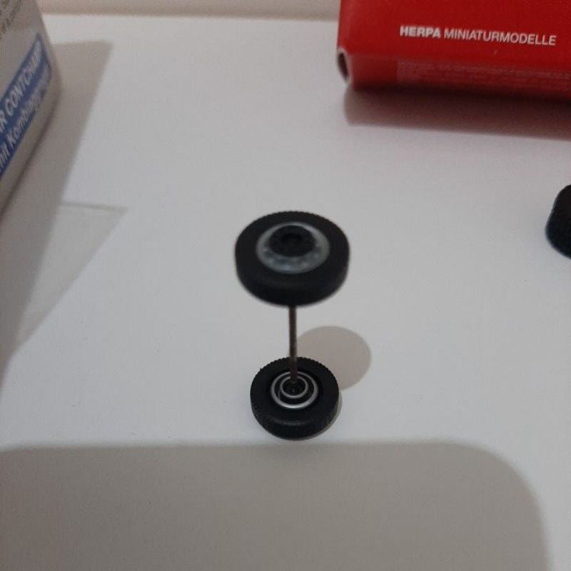 Herpa roda velg abu2 dop hitam ban single skala 87