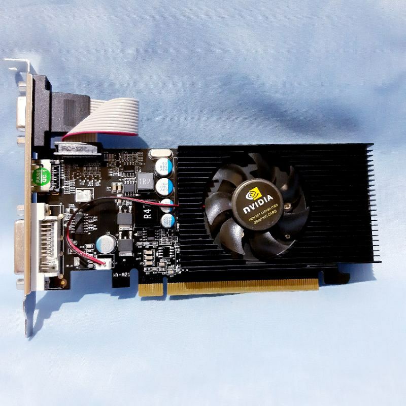 Видеокарта nvidia ddr3. NVIDIA gt 210. GEFORCE gt 210. Майнинг на GEFORCE 210.