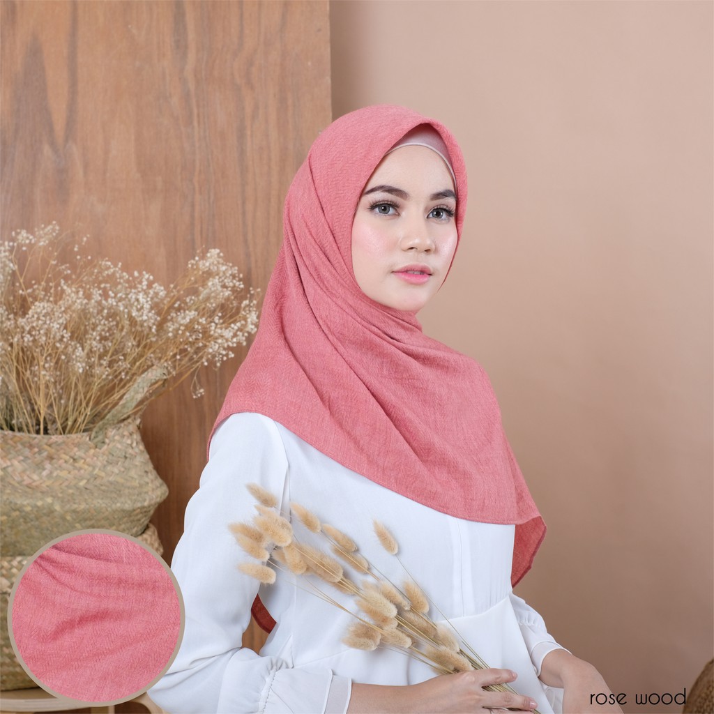 Hijab Segi Empat 115 Bahan Diamond Crepe Jilbab 115 polos / atasan gamis