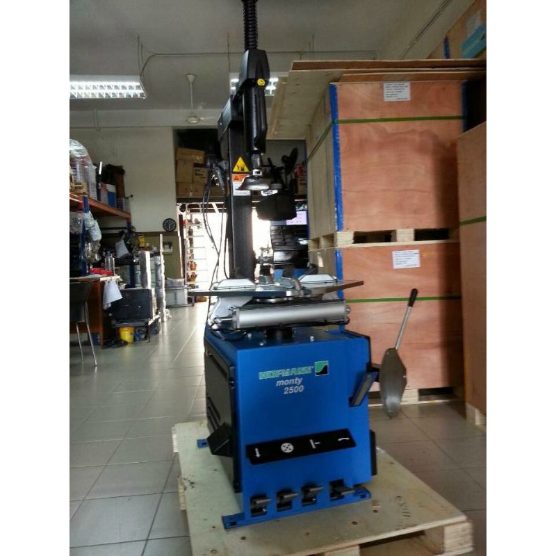 tyre changer