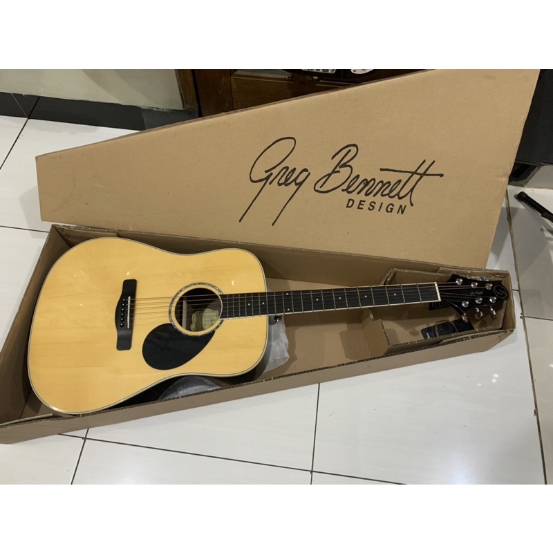 Gitar akustik SAMICK GREG BENNET GDR-210S/N Top solid oroginal
