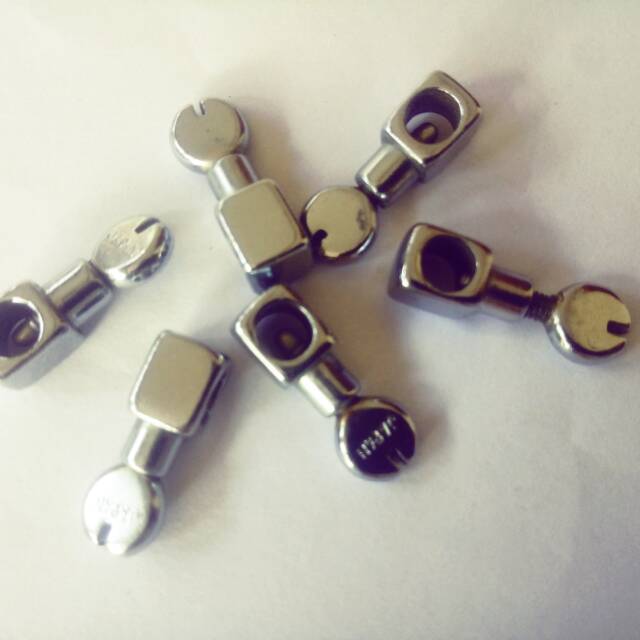 SKRUP SEPATU / JEPIT JARUM KEPALA JARUM MESIN JAHIT KECIL