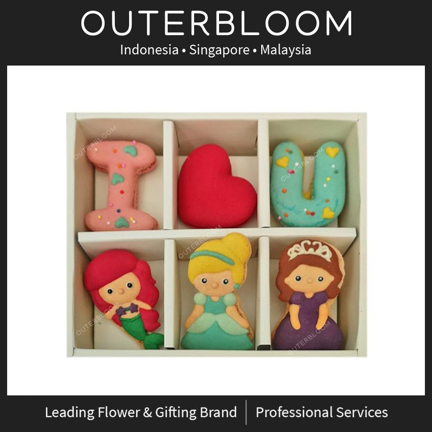 

Macaroon Box - Le Sucre I Love You Series Disney Princess