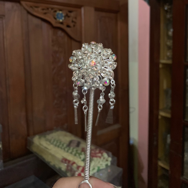 Cunduk mentul bunga pengantin sunduk