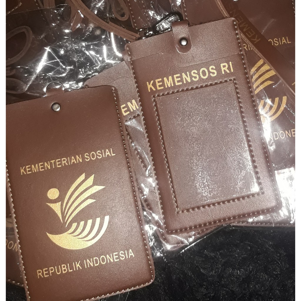 

NAMETAG/GANTUNGAN KARTU/ID CARD