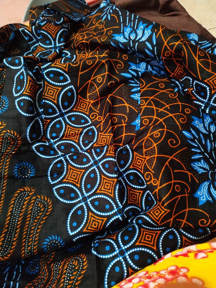 Batik Couple Batik Keluarga Ibu Ayah Dan Anak Maura Couple Sania Ruffle Modern ( Seno Biru )