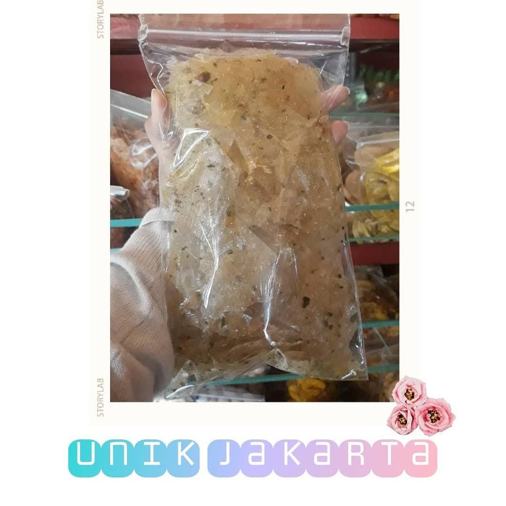 

Cemilan Keripik Kaca Pedas atau Original