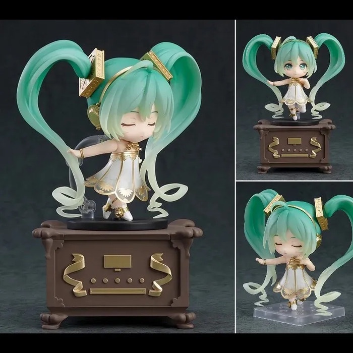 Nendoroid Hatsune Miku - Symphony 5th Anniversary Ver.