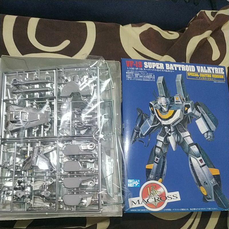 vf-1 super macross super valkyrie vf-1s special coating ver