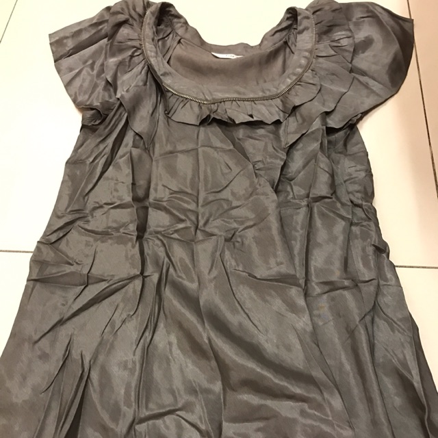 Preloved baju iora abu grey top