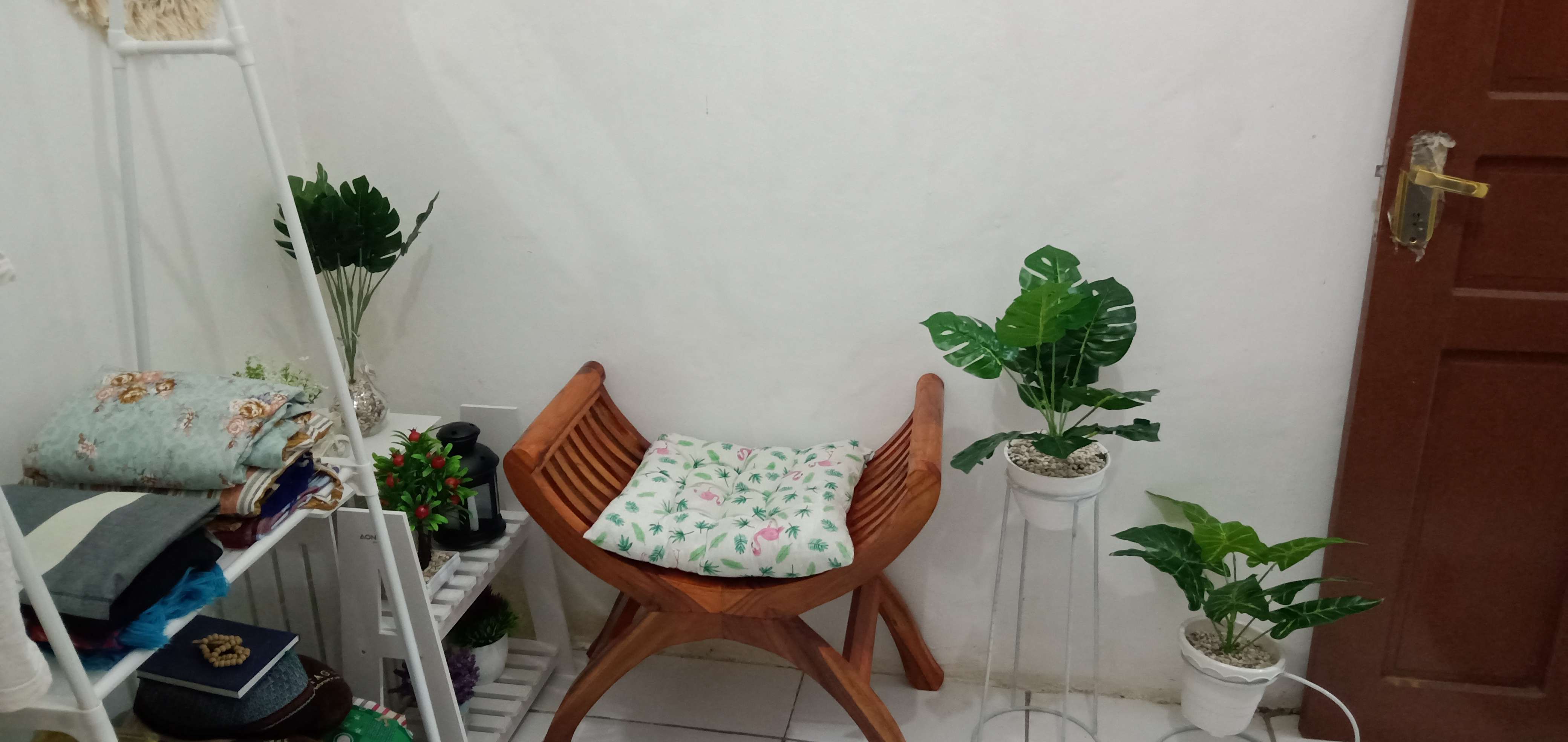 Stending Pot Besi D15/22 Home Dekorasi Shabby