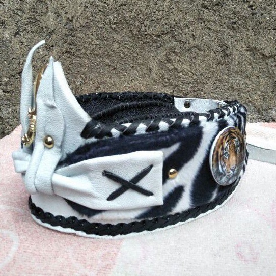 Kojo Garut- iket sunda kulit,iket  kulit sulam, loreng kulit,udeng kulit asli