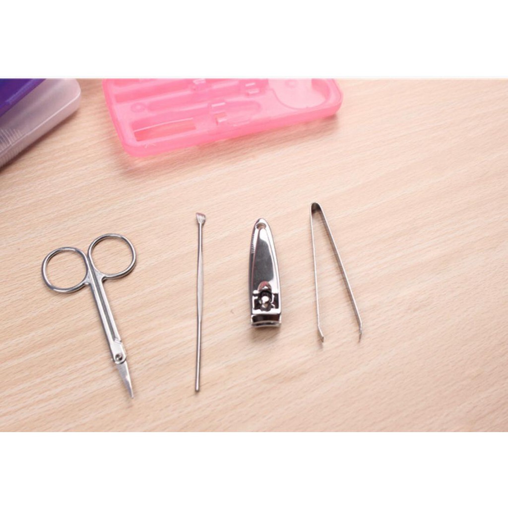 Manicure Set Isi 4 In 1/ Gunting Kuku Set Box