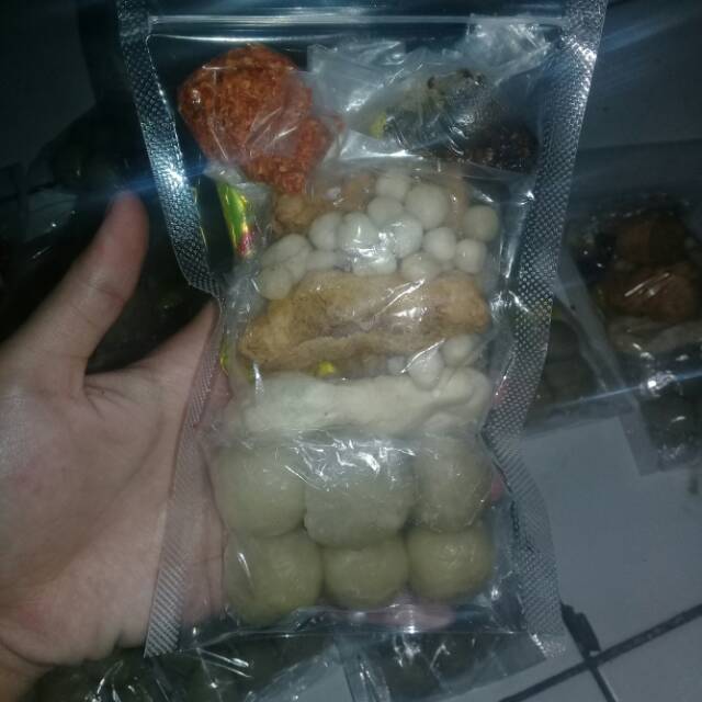 

Baso Aci topping cuanki