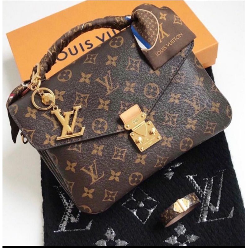 LV POCHETTE METIS MONOGRAM & REVERSE WITH LONG STRAP - GOLD HARDWARE (HANDMADE / HANDSTITCHES)