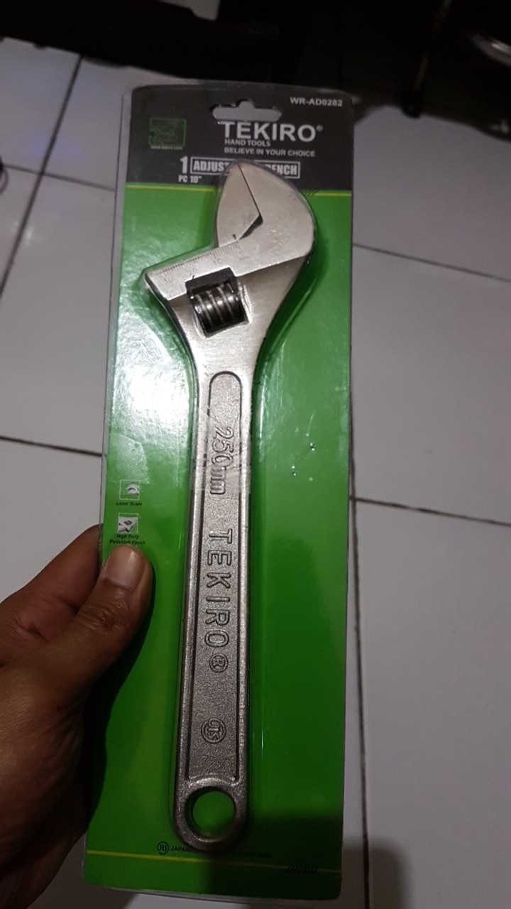 Tekiro Kunci Inggris 10 / Adjustable Wrench 10 Inch