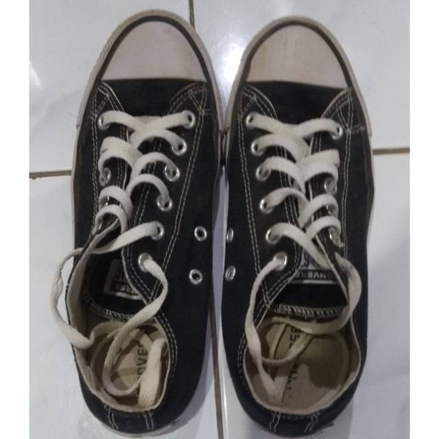 Sepatu Converse UK39