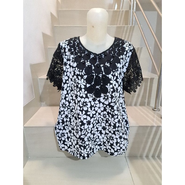 Blouse Brukat Bunga Renda Combi Brukat Impor XL-2XL-51 - Hitam Ld 106