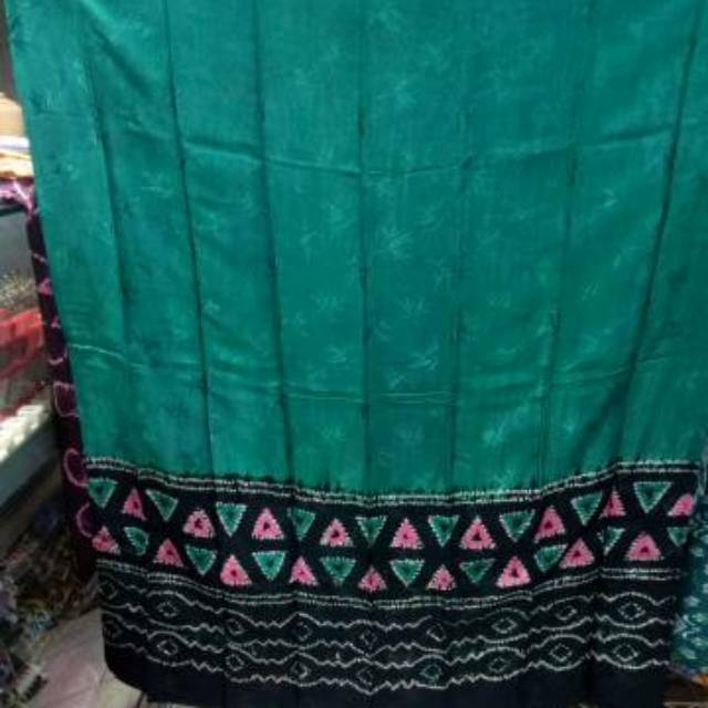 Kain Sasirangan bahan semi sutra doby