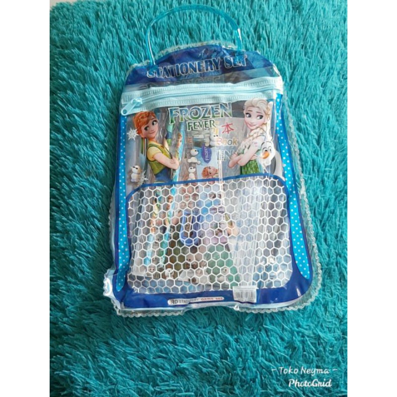 

Stationery set frozen