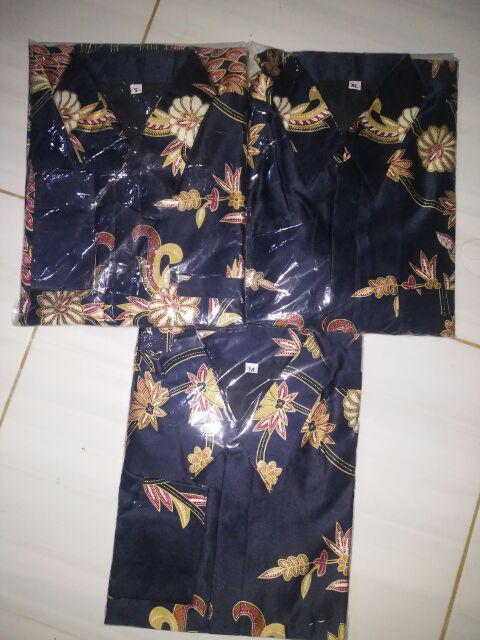 Kemeja Batik Bahan Semi Sutra Super Berfuring Leng Panjang Batik Clasik Batik Sutra Batik Pekalongan
