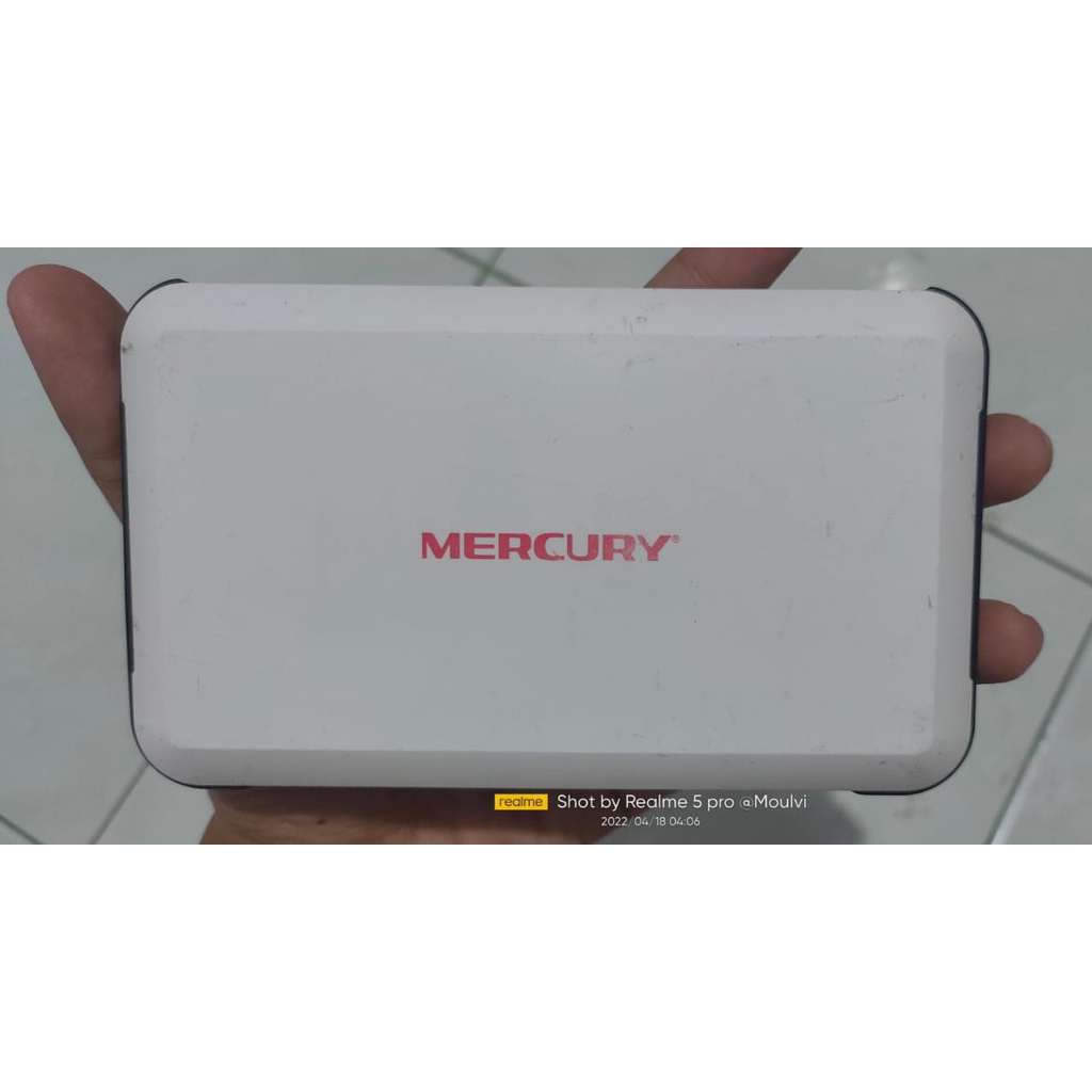 Switch Hub 8 Port 10/100M Mercury  Bekas + Adaptor