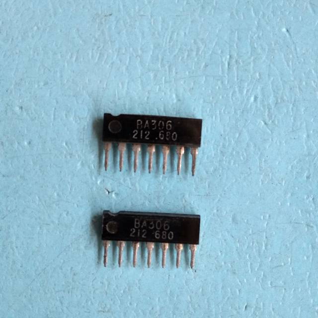 IC BA306 kaki 7pin