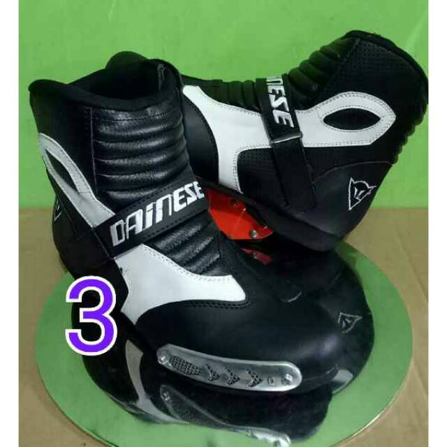 Sepatu touring 03B  motif