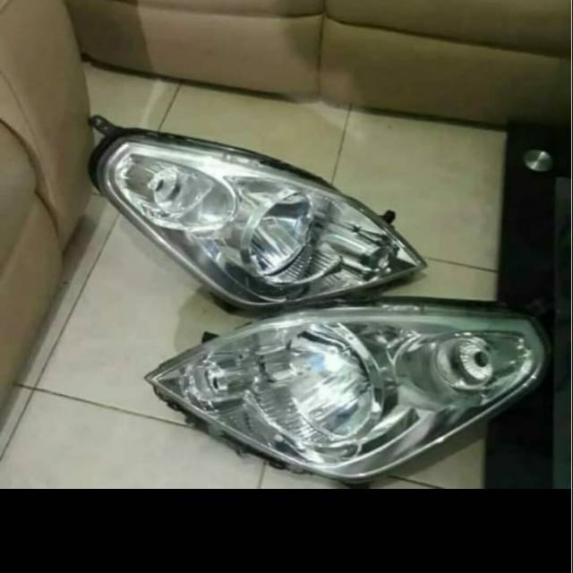 Headlamp Lampu Depan Suzuki Splash