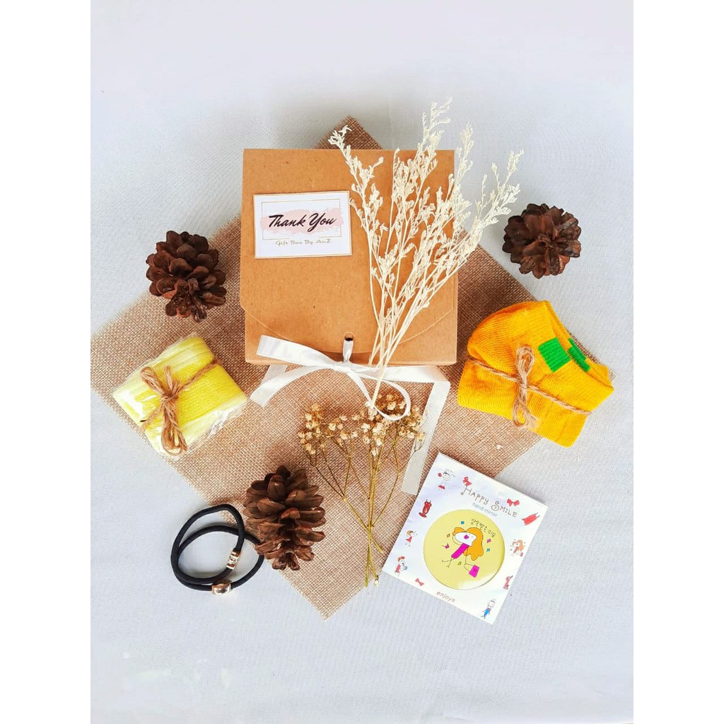 

Gift Box Mini / Hampers Lucu / Kado Ulang Tahun / Hadiah Anak