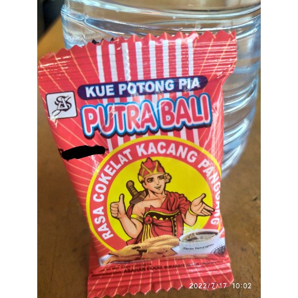 

PUTRA BALI kue pia jadul 1 renceng 10 pc