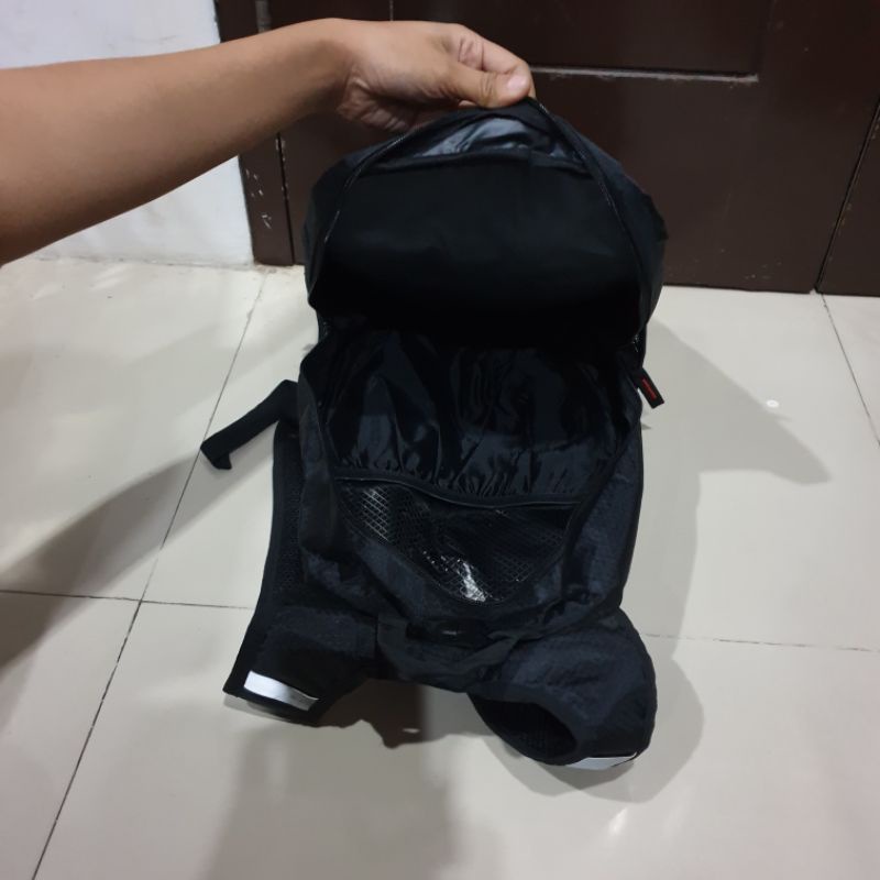 Tas Ransel Alpin Hitam Logo Merah