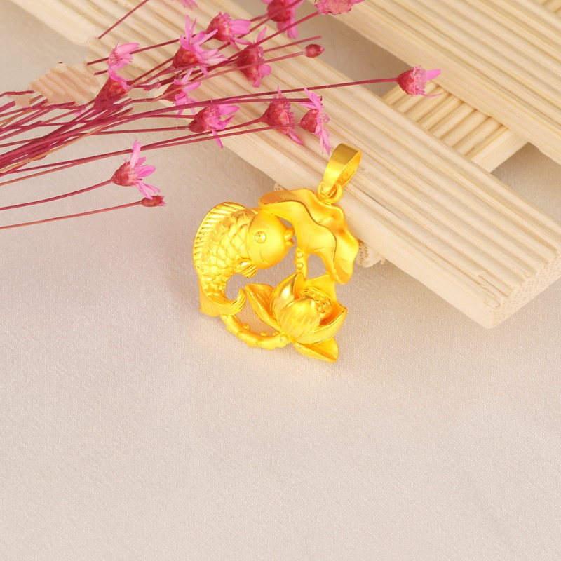 [Ready Stock]Fashion Gold-Plated Creative Lotus Fish Pendant Necklace