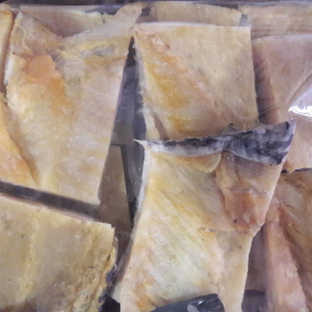 

Ikan Asin Gabus potong 1000 gr