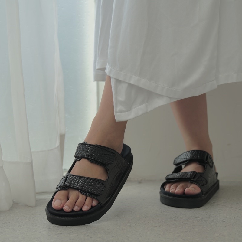 KAIA  ( Sandal Platform - Unisex )