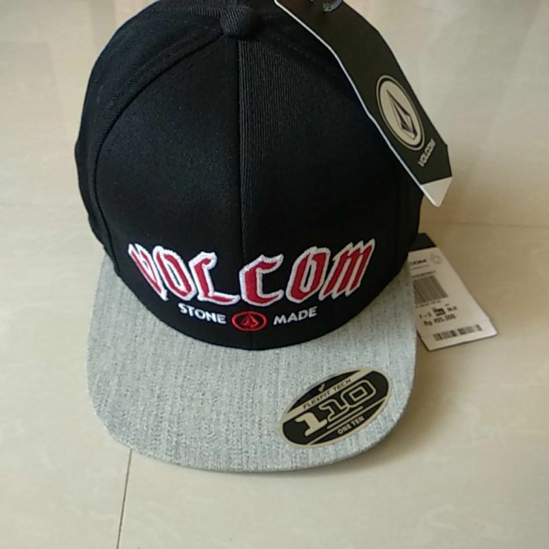 topi volcom flexfit original