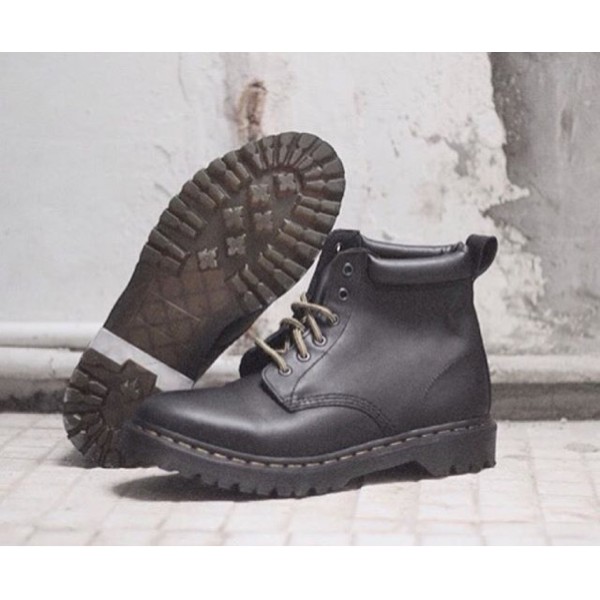 Dr martens 939 saxon black- aged greasy leather